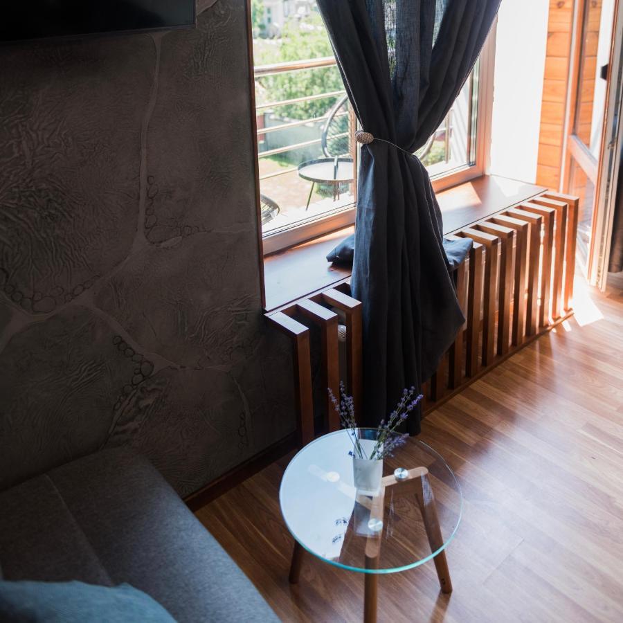 Golden Park Apartments Umanʼ エクステリア 写真