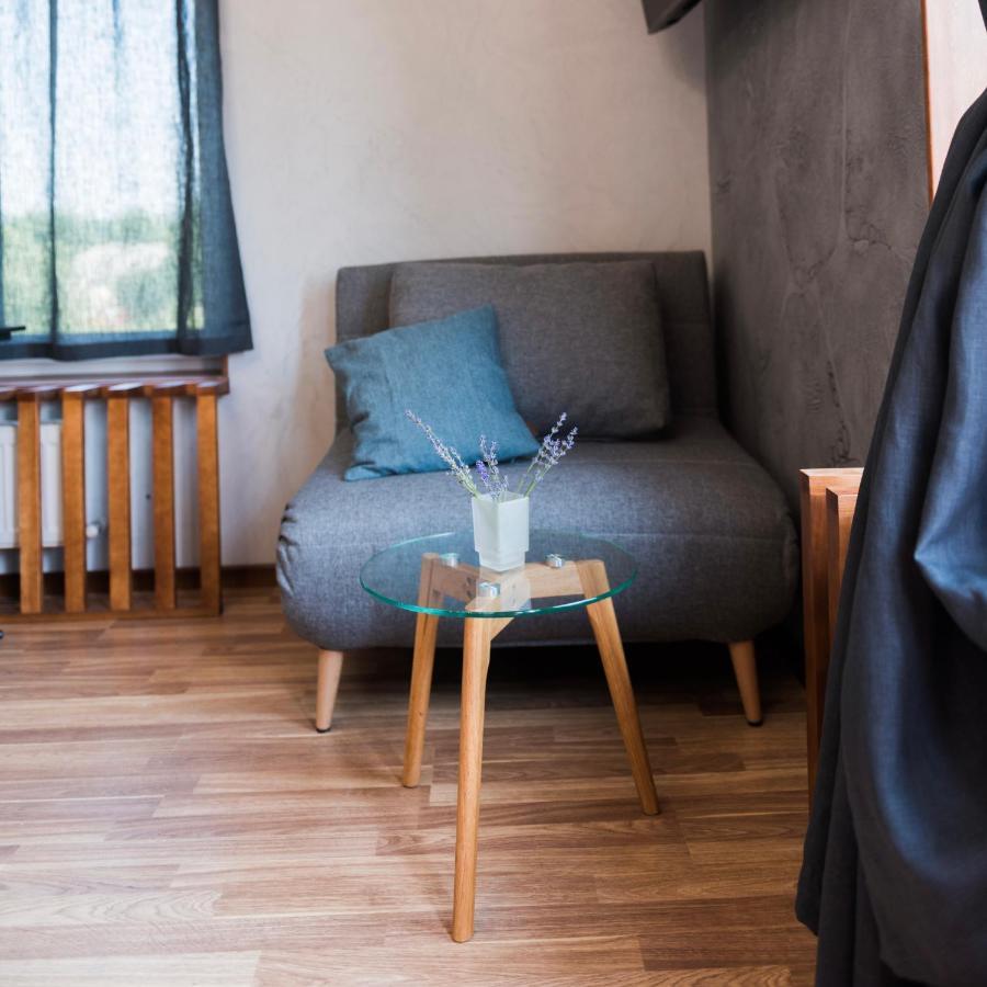 Golden Park Apartments Umanʼ エクステリア 写真